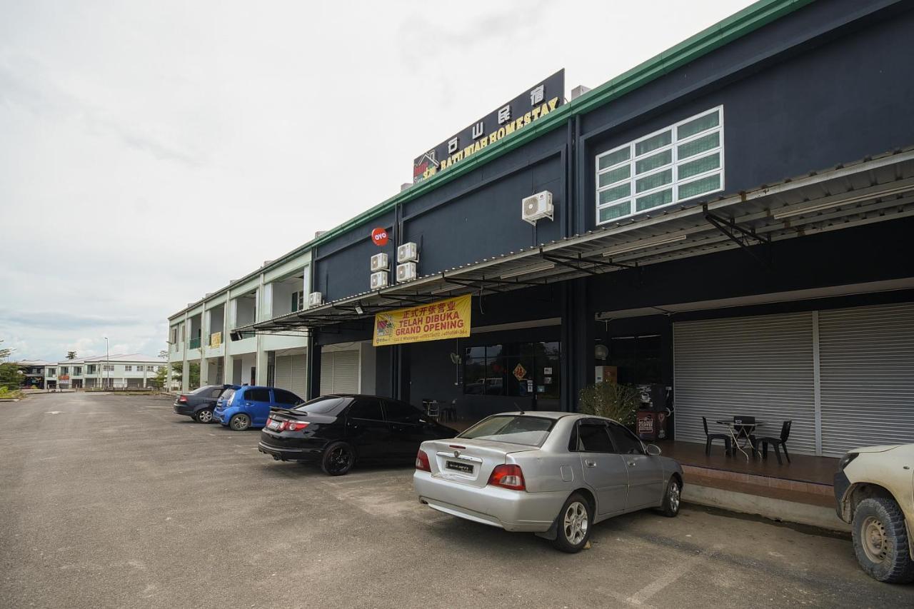 Oyo 90172 Goodwill Homestay Batu Niah Bagian luar foto